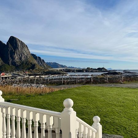Lofoten Suite Apartments - Rostad Retro Rorbuer Reine Exterior photo